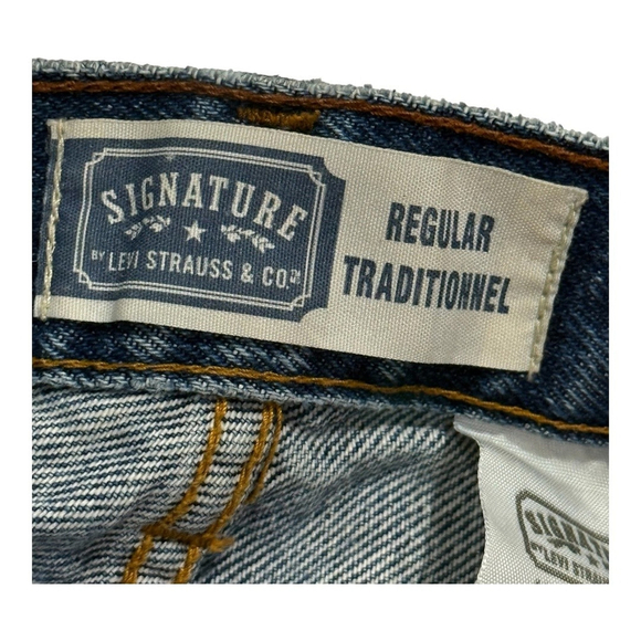Signature Levi Strauss Jeans Mens 36x30 Regular Fit Distressed Denim Workwear - Picture 6 of 12